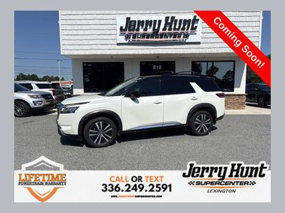 Used 2024 Nissan Pathfinder Platinum