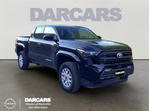 Used 2025 Toyota Tacoma SR5 AWD/4WD image 1