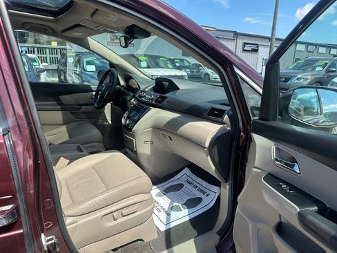 Used 2014 Honda Odyssey EX-L image 12