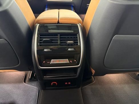 Used 2026 BMW X7 xDrive40i AWD/4WD image 28
