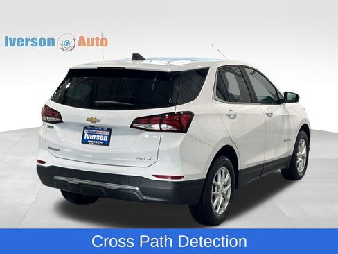 Used 2024 Chevrolet Equinox LT w/ LPO, Floor Liner Package image 9