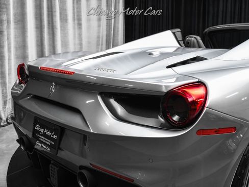 Used 2017 Ferrari 488 Spider image 44