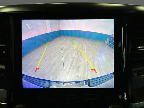 Used 2019 RAM 1500 Big Horn AWD/4WD image 13