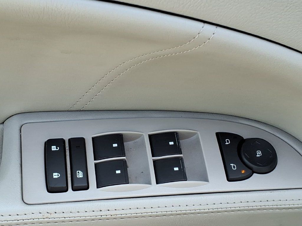 Used 2008 Buick Lucerne CXL w/ Driver Confidence Package FWD image 15