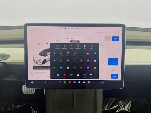 Used 2023 Tesla Model 3 Performance image 15