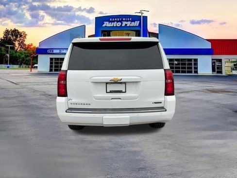 Used 2018 Chevrolet Suburban Premier AWD/4WD image 32