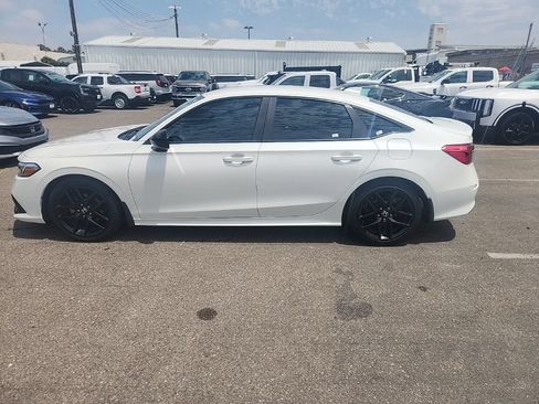 Used 2022 Honda Civic Sport image 10