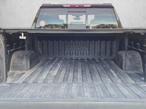 Used 2019 Chevrolet Silverado 1500 High Country w/ Technology Package image 6