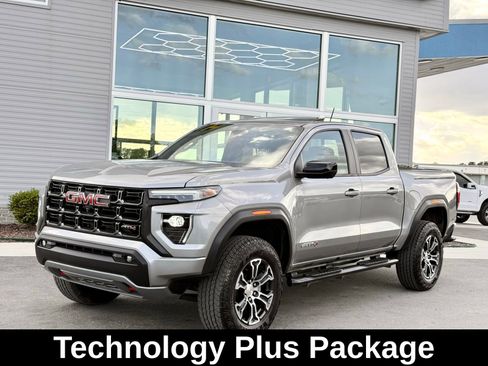 Used 2023 GMC Canyon AT4 w/ AT4 Premium Package AWD/4WD image 7