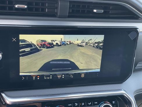 New 2026 GMC Sierra 2500 Denali w/ Max Trailering Package AWD/4WD image 13