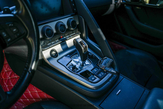 Used 2017 Jaguar F-TYPE Coupe RWD image 27