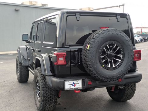 New 2026 Jeep Wrangler Unlimited Rubicon AWD/4WD image 3