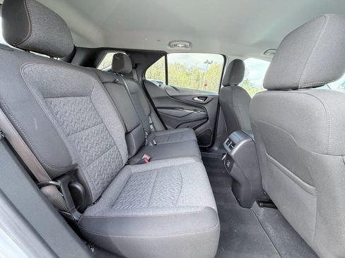 Used 2022 Chevrolet Equinox LT image 26