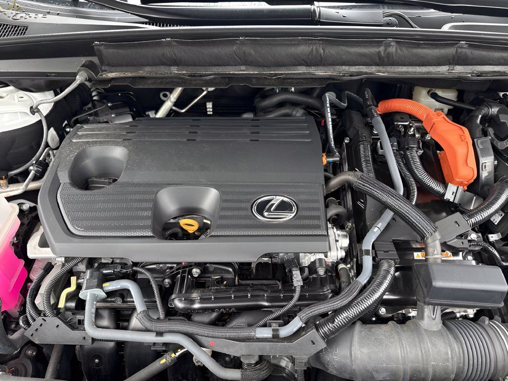Used 2025 Lexus RX 350h w/ Convenience Package AWD/4WD image 38