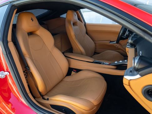 Used 2016 Ferrari F12 Berlinetta RWD image 30