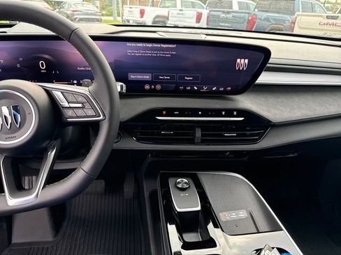 New 2027 Buick Enclave Sport Touring w/ Power Package FWD image 20