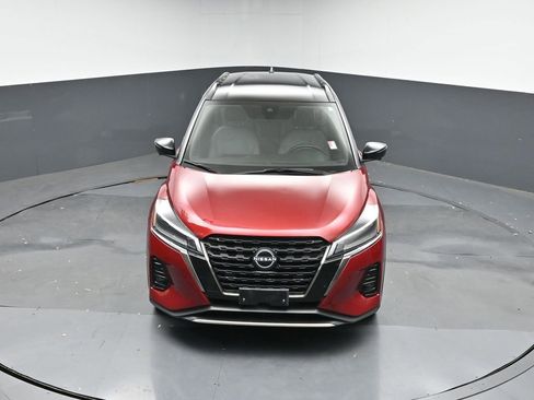 Used 2023 Nissan Kicks SR w/ SR Premium Package image 42