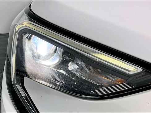 Used 2019 GMC Terrain SLT FWD image 28