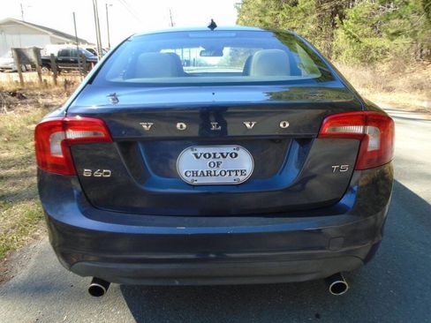 Used 2013 Volvo S60 T5 image 6