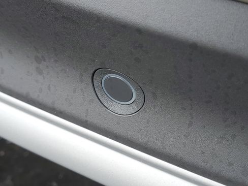 New 2026 Lincoln Corsair Premiere image 6