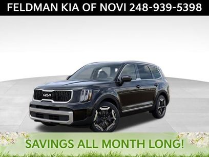 New 2025 Kia Telluride EX w/ EX Captain's Chair Package