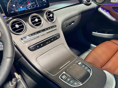 Certified 2023 Mercedes-Benz GLC 43 AMG 4MATIC image 11