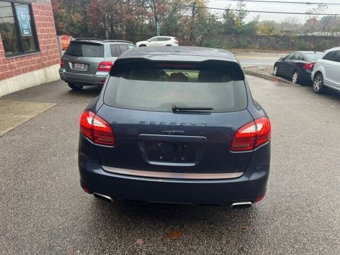 Used 2012 Porsche Cayenne image 4
