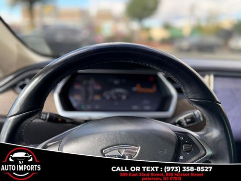 Used 2013 Tesla Model S image 21