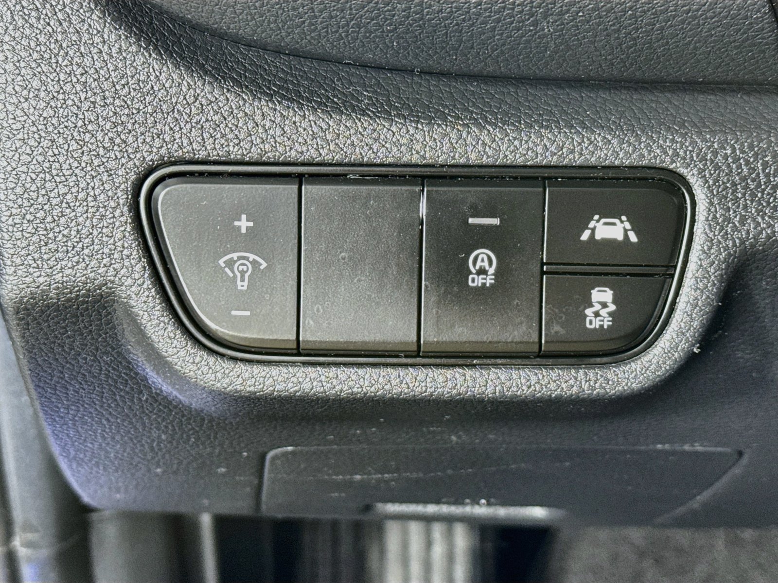 Used 2021 Kia Seltos EX AWD/4WD image 5