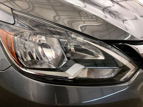 Used 2018 Nissan Sentra SV FWD image 27