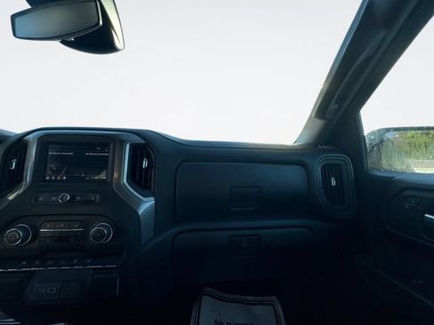 Used 2023 Chevrolet Silverado 1500 Custom RWD image 18