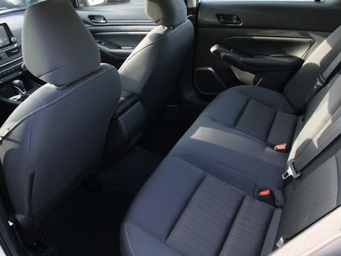 Certified 2025 Nissan Altima 2.5 S FWD image 22