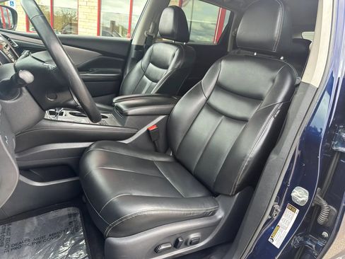 Used 2023 Nissan Murano SV FWD image 10