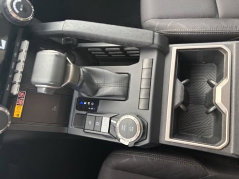 Used 2024 Toyota Tacoma SR5 image 22