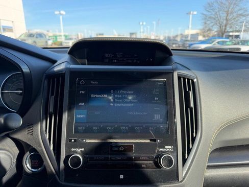 Used 2022 Subaru Crosstrek 2.5i Sport w/ Moonroof Package image 14