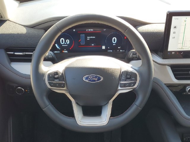 Certified 2026 Ford Explorer Active AWD/4WD image 34