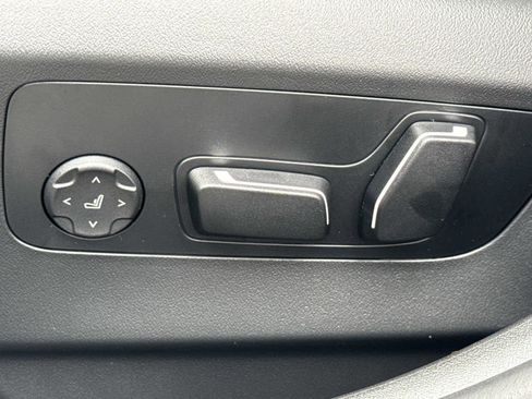 New 2026 BMW M5 w/ Carbon Package image 28