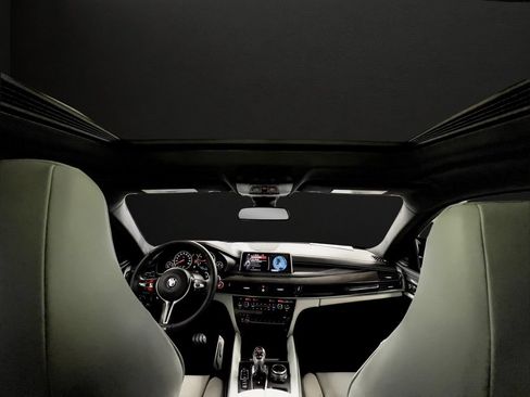 Used 2016 BMW X6 M AWD/4WD image 28