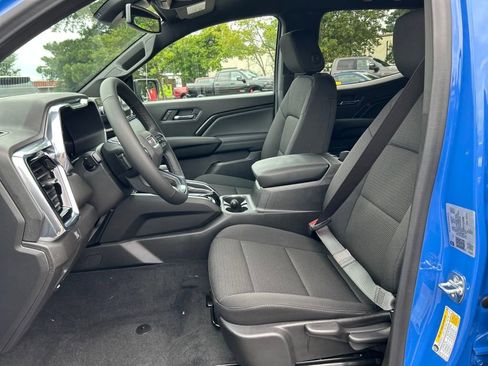 New 2026 GMC Canyon Elevation w/ Convenience Package image 14