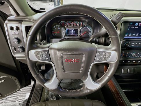 Used 2017 GMC Sierra 1500 SLT image 11