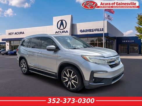 Used 2020 Honda Pilot Touring image 1
