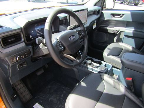 New 2026 Ford Maverick Lariat AWD/4WD image 9