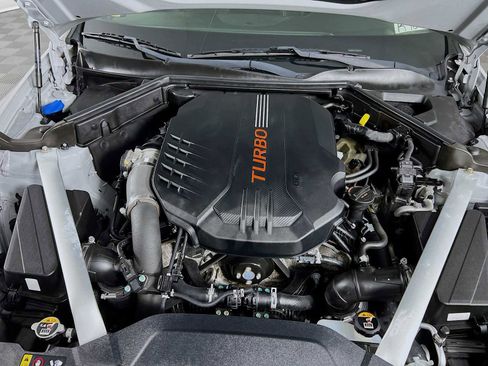 Used 2019 Kia Stinger GT1 image 30