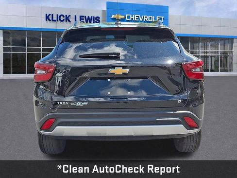 Used 2025 Chevrolet Trax LT w/ Driver Confidence Package FWD image 7