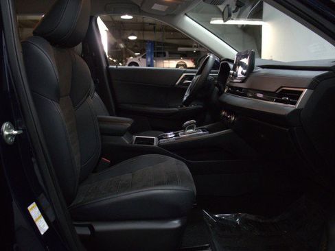 Used 2023 Mitsubishi Outlander SE FWD image 21