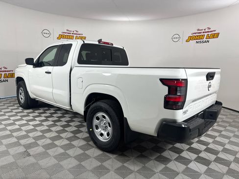 New 2026 Nissan Frontier S image 3