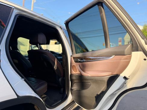 Used 2017 BMW X5 xDrive35i AWD/4WD image 10