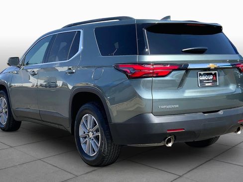 Used 2023 Chevrolet Traverse LT FWD image 12
