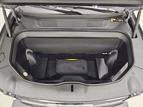 Used 2023 Rivian R1T Adventure AWD/4WD image 14