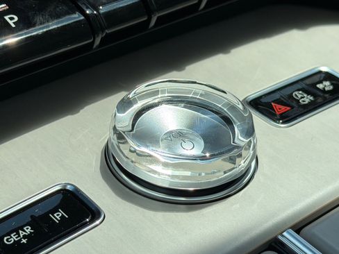 New 2026 Lincoln Navigator Reserve AWD/4WD image 33